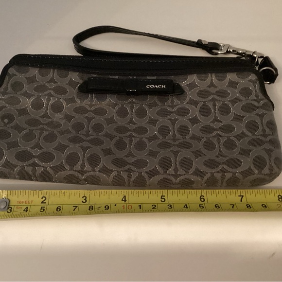 COACH Double Zip Wristlet Wallet In Signature Canvas with Bow Accent Grey Black - Picture 5 of 10